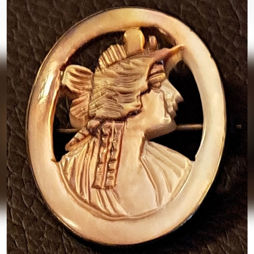 Vintage Oval Mother Of Pearl Carved Sterling Silver Cameo Brooch